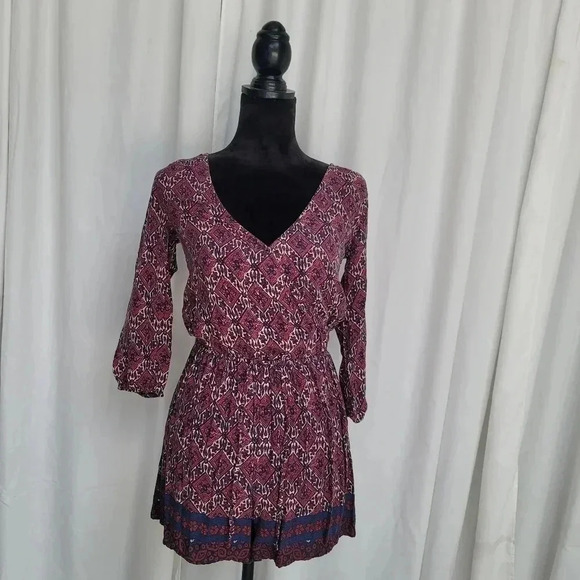 Hollister Romper Jumper Boho Junior Woman Small 3/4 Sleeve Shorts Cute Navy Red - Picture 1 of 10